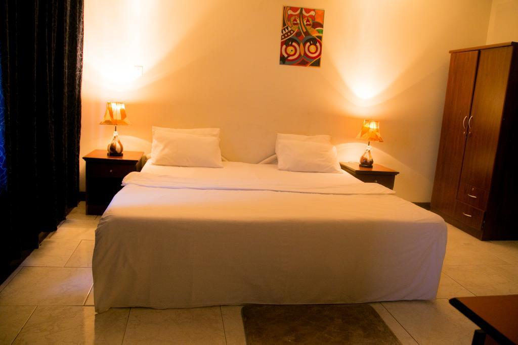 Tribeca Hotel Ghana Akkra Exterior foto
